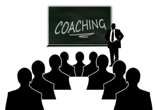 Coaching có khác Training không?