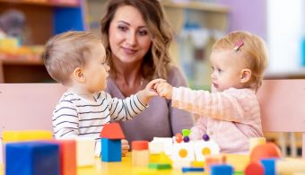 Montessori là gì? Giáo cụ Montessori là gì?